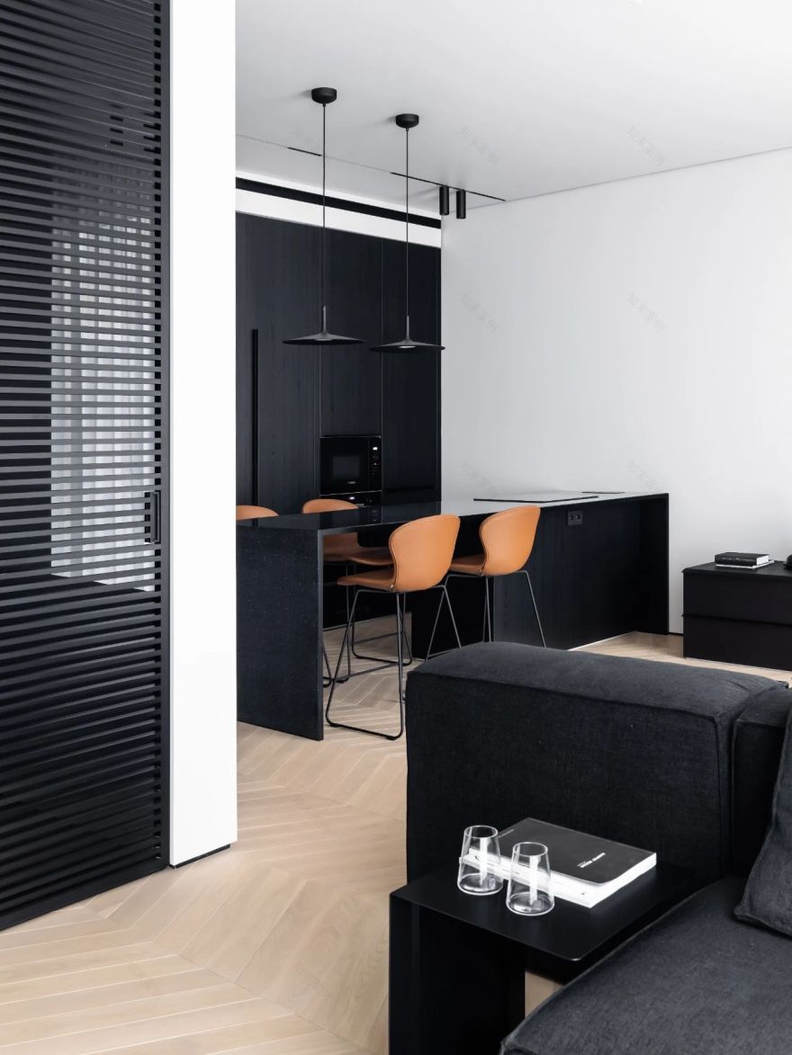 MOD·APART 黑白色调的都市简约丨俄罗斯莫斯科丨Ivan Kochev 及其工作室 ARCHJOINT-15