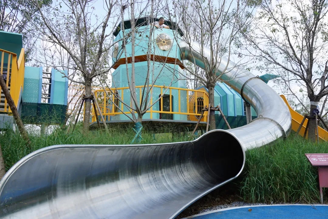 青岛小宇宙乐园丨中国青岛丨张唐景观-16