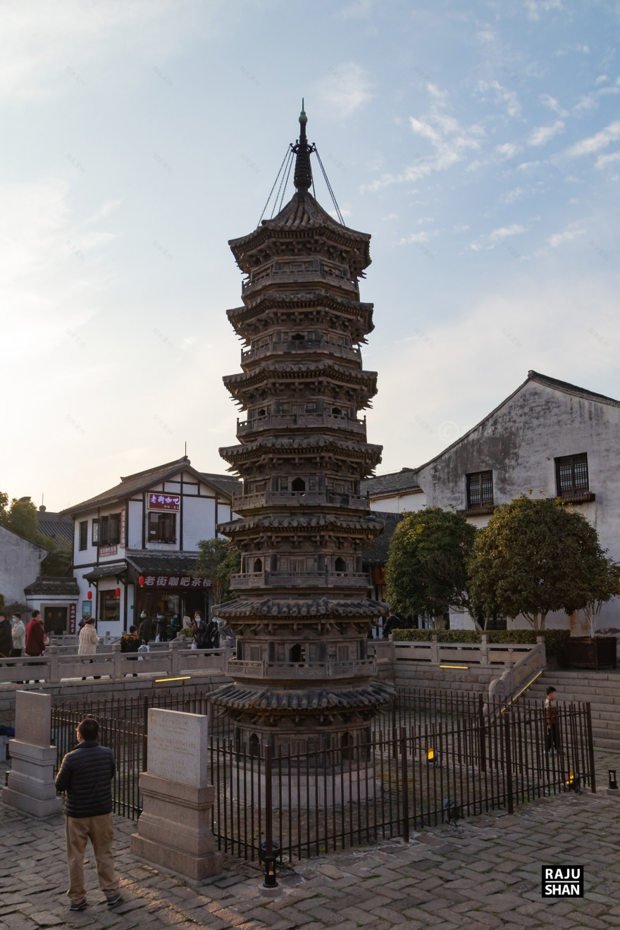 Guyi Garden & NanXinag Ancient Town- Shanghai-33