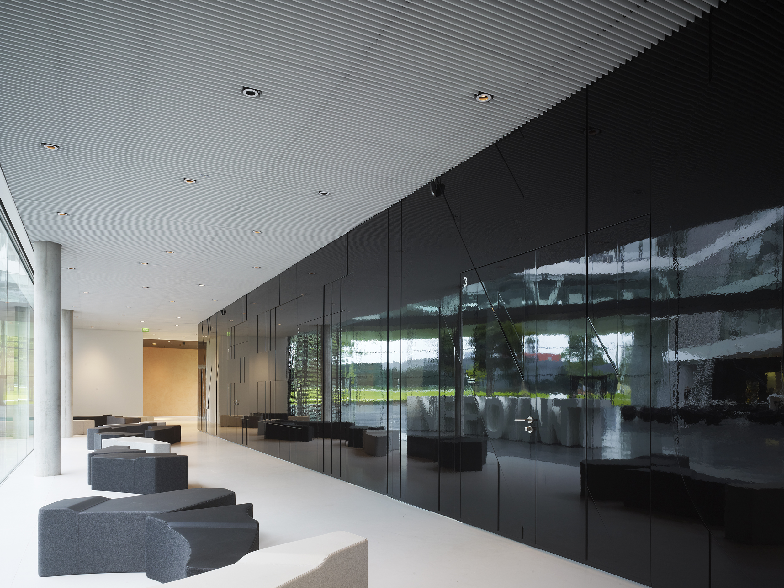 adidas 总部室内设计-14