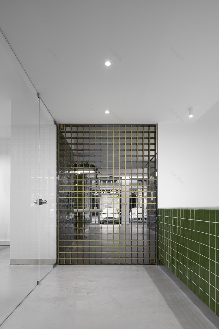 自助洗衣店,葡萄牙 / stu.dere + Civiurban-15