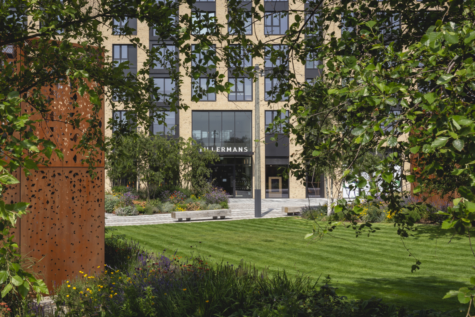 丨United KingdomLondon-135