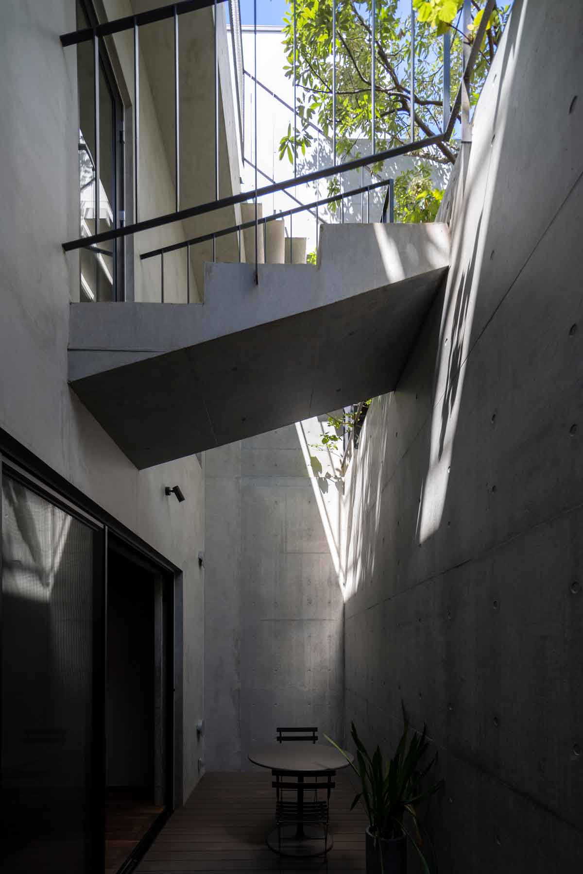 Concrete Shell House 混凝土壳住宅丨IKAWAYA Architects-47