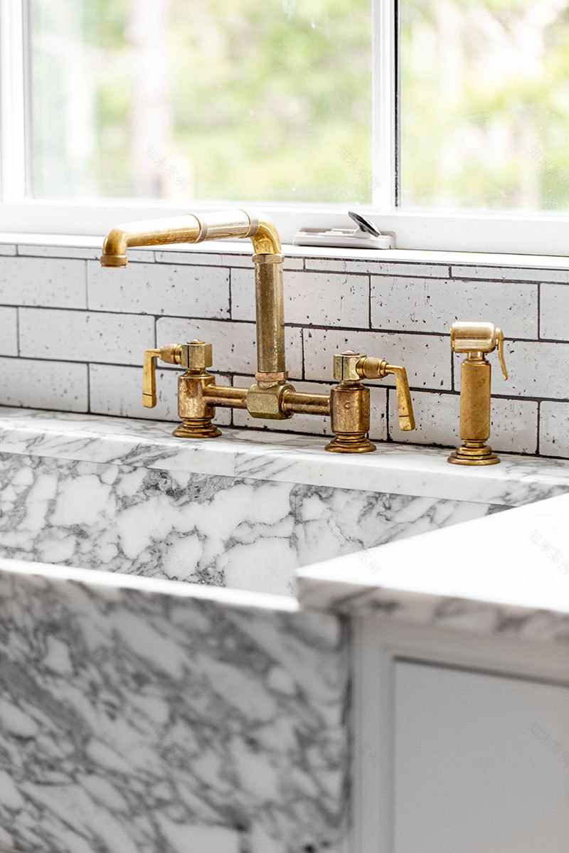 古韵外皮,现代内核 | Tamara Magel 的 Long Island 现代谷仓-9