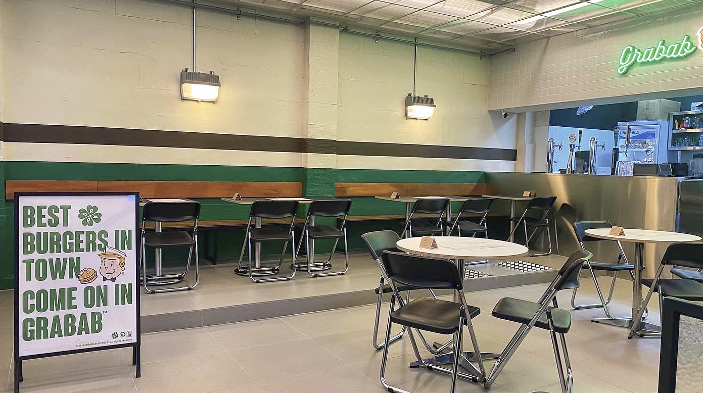 发光家具！韩国设计师的 25 平米极简公寓设计-2