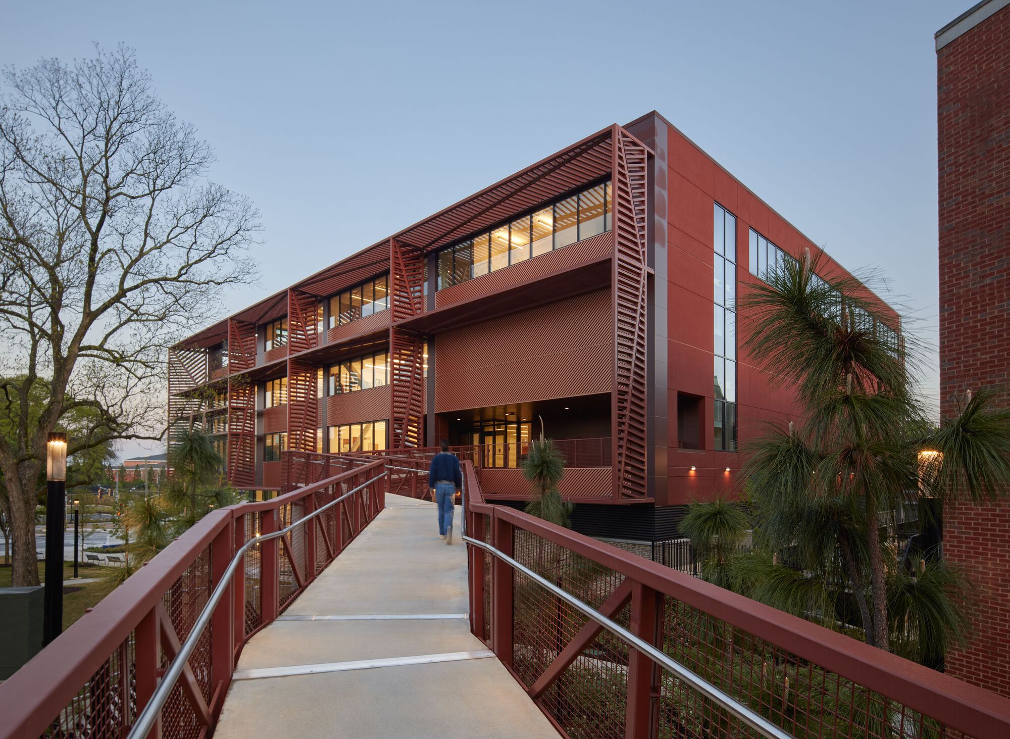 Spelman College Mary Schmidt Campbell Center / Studio Gang-35