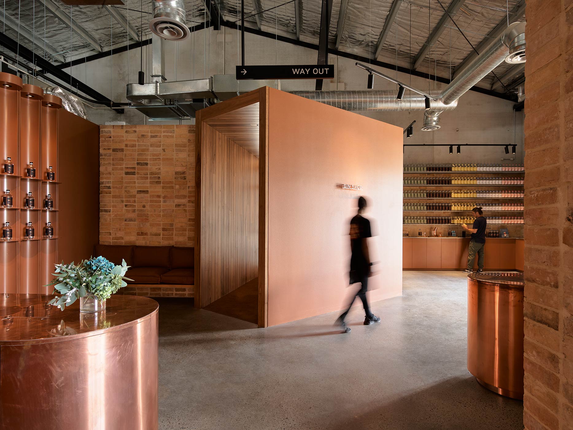 呼吸公司出品的四柱杜松子酒-3