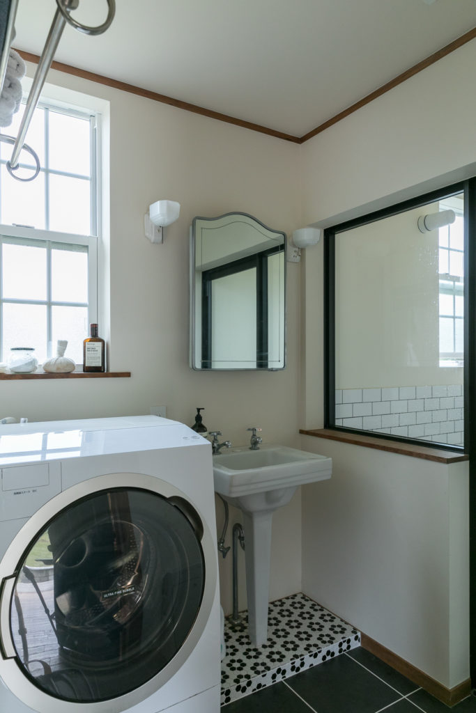 自宅の庭がドッグラン　アメリカンスタイルの平屋リノベーション | Renovation | 100%LiFE-17