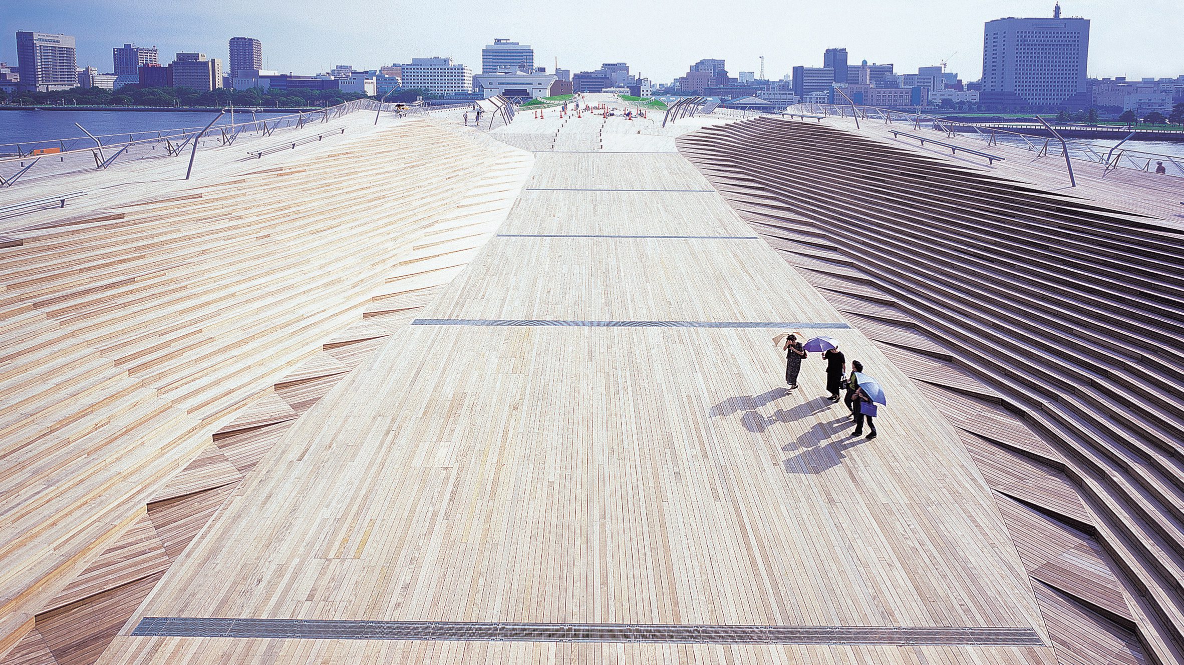 Yokohama International Port Terminal "first major" parametric building-0