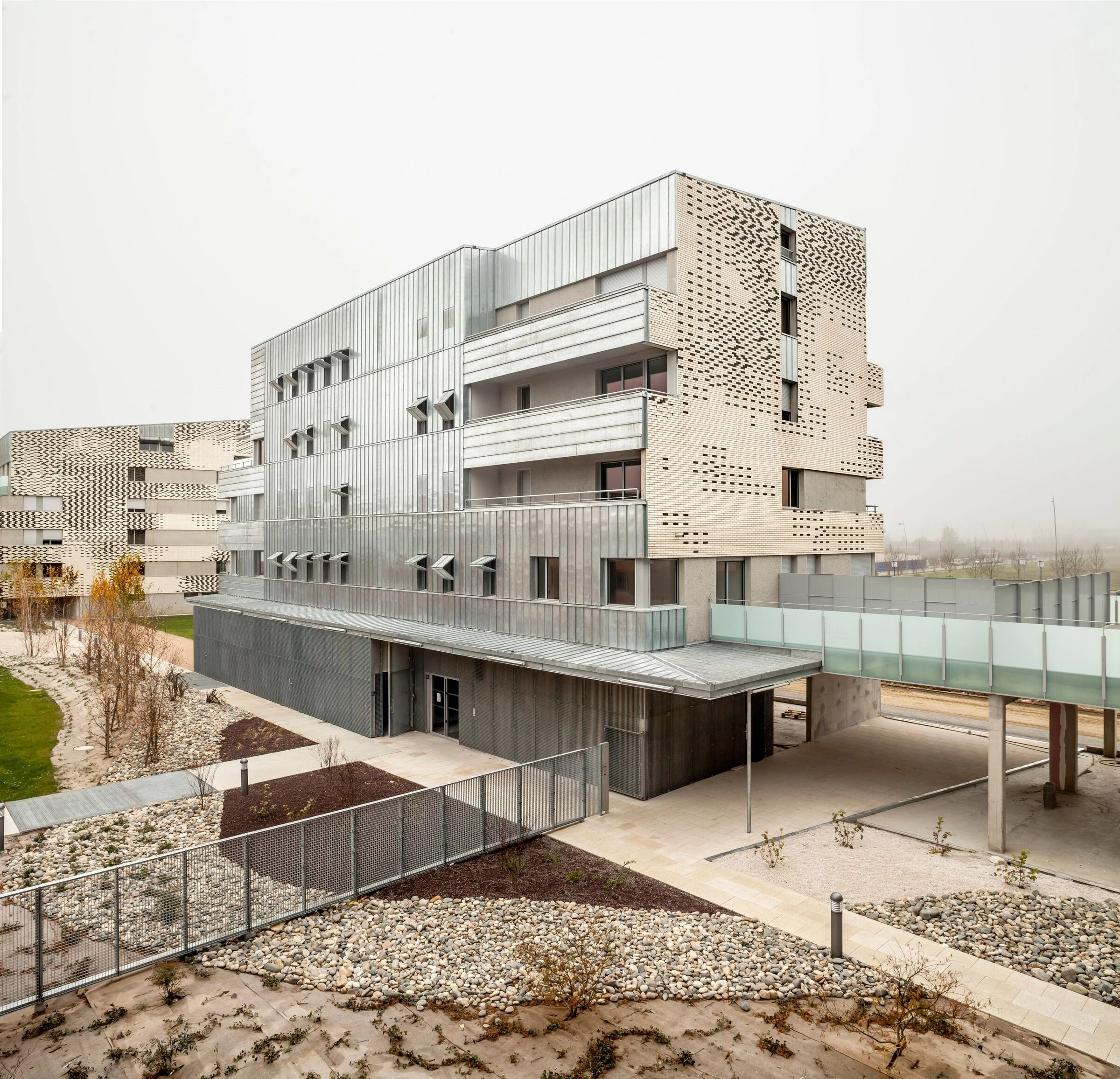 法国图卢兹的住宅景观丨Mateo Arquitectura-24