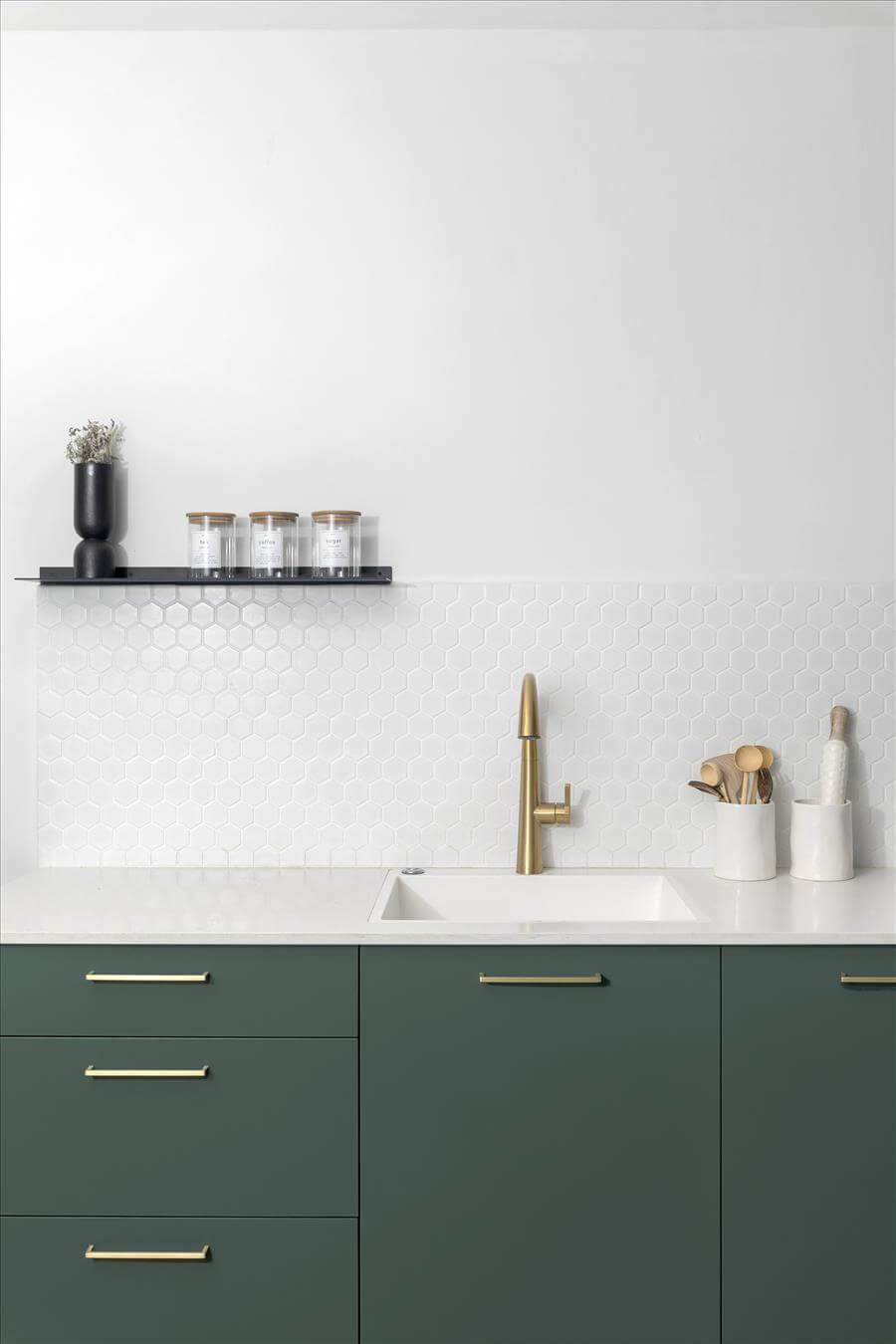 הילה אריאלי | עיצוב פנים דירת גן 5 חדרים בכפר סבא - PICKINTERI-8