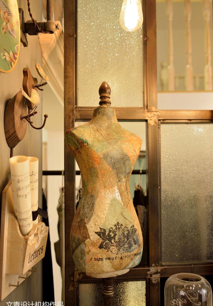 文青室内设计机构丨服装店丨春恋·岚乔 女装店-3