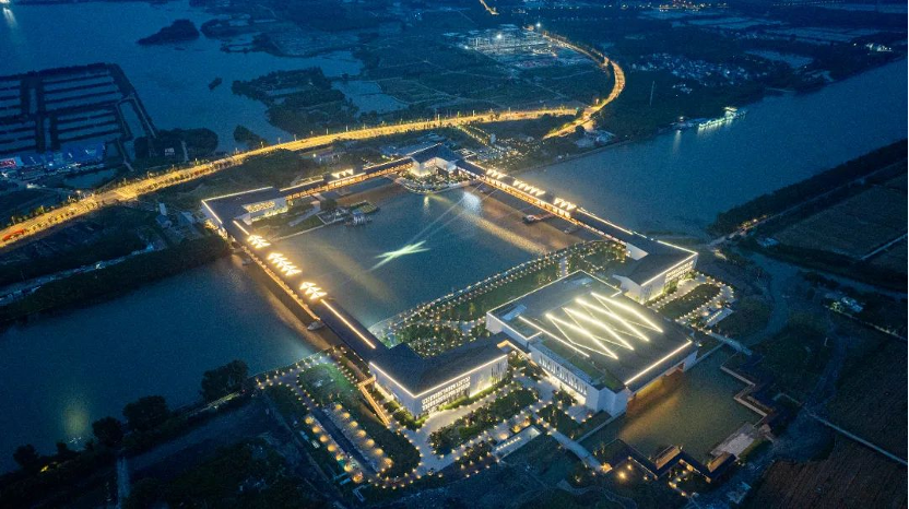 段进院士参加央视总台《生态中国》节目介绍长三角水乡客厅方厅水院设计理念-63