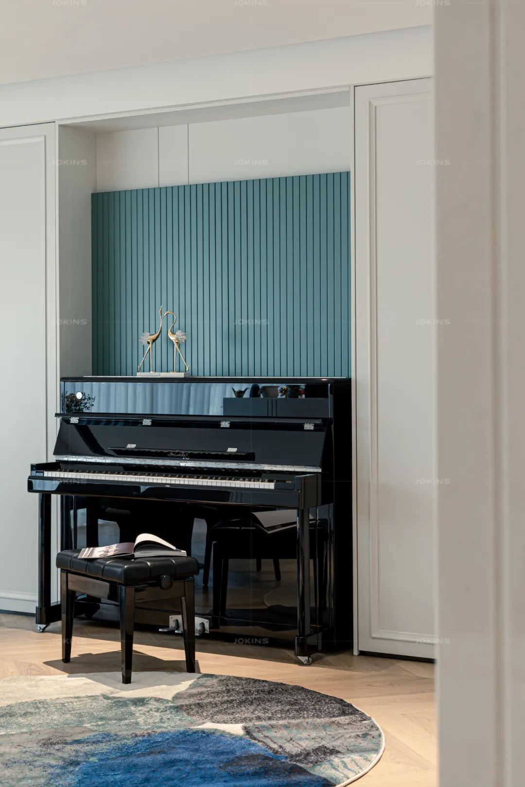 湖蓝之境 · 现代私宅的雅致与舒适丨乔金斯-21