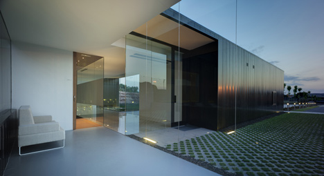 Funeral Home and Garden in Pinoso by Cor | Dezeen-22