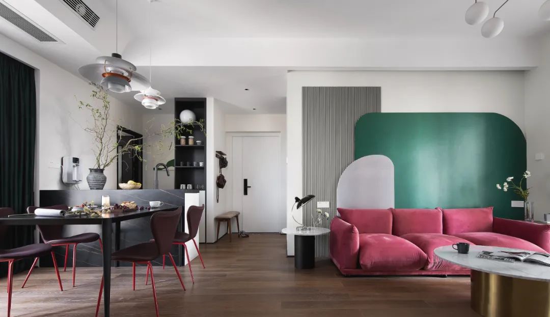 撞色个性都市 90 后住宅设计-17
