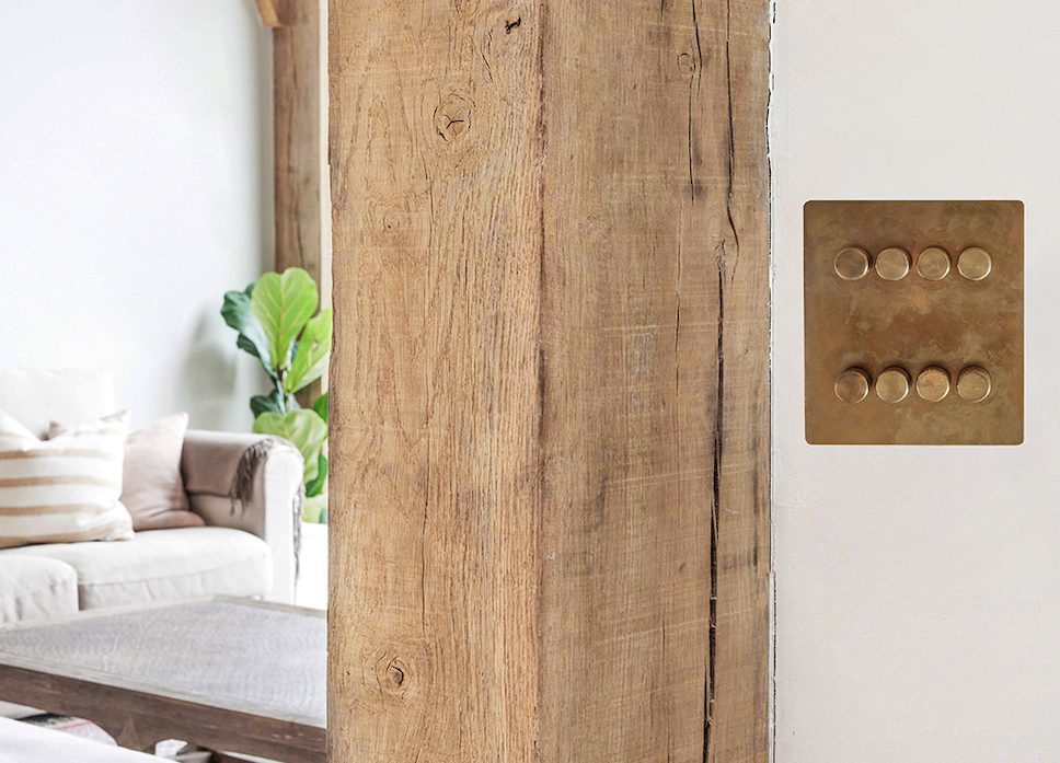 Corston带来建筑细节的湖滨住宅-31