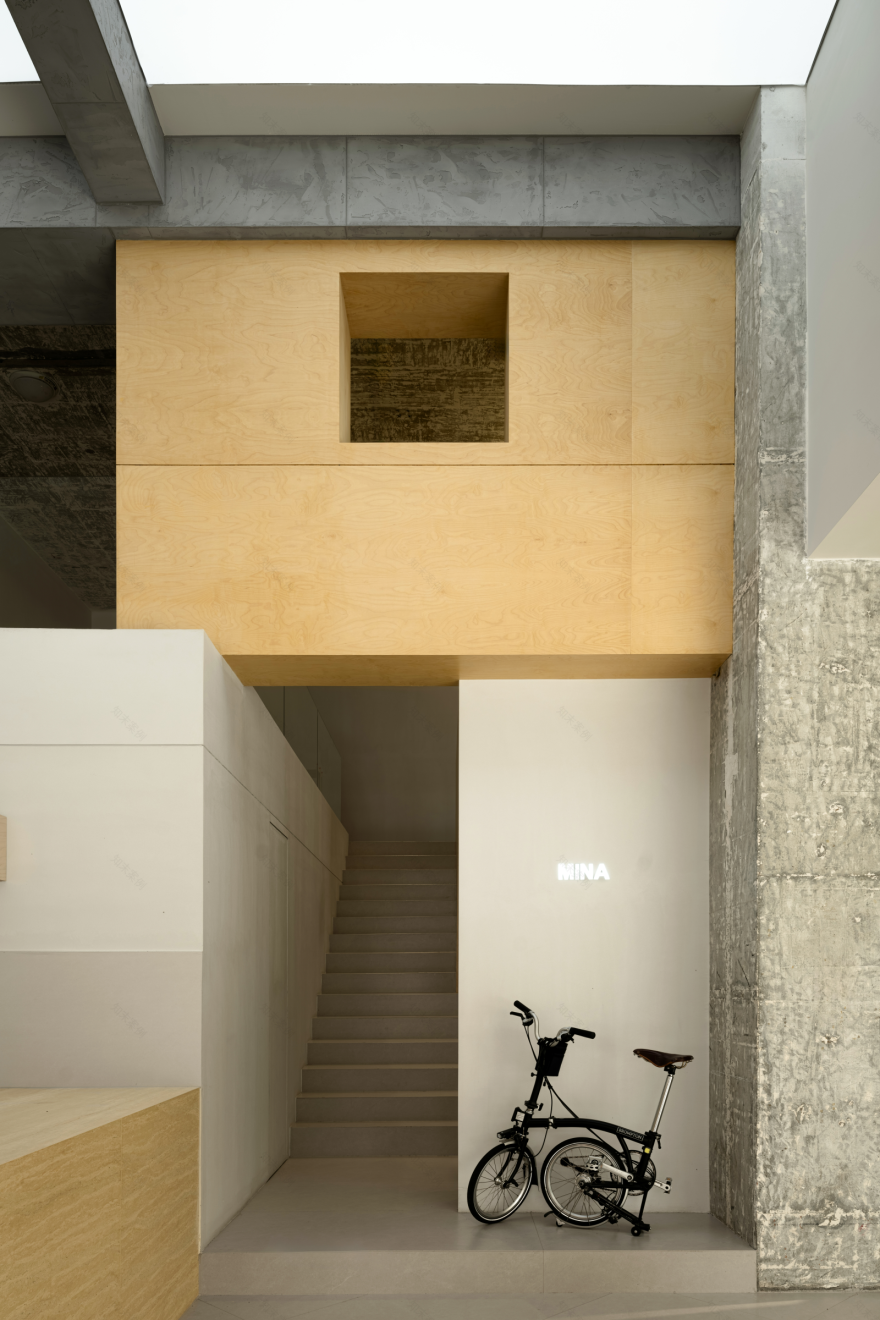 四川MINA服装新零售丨中国四川丨仲乙·分寸设计-26