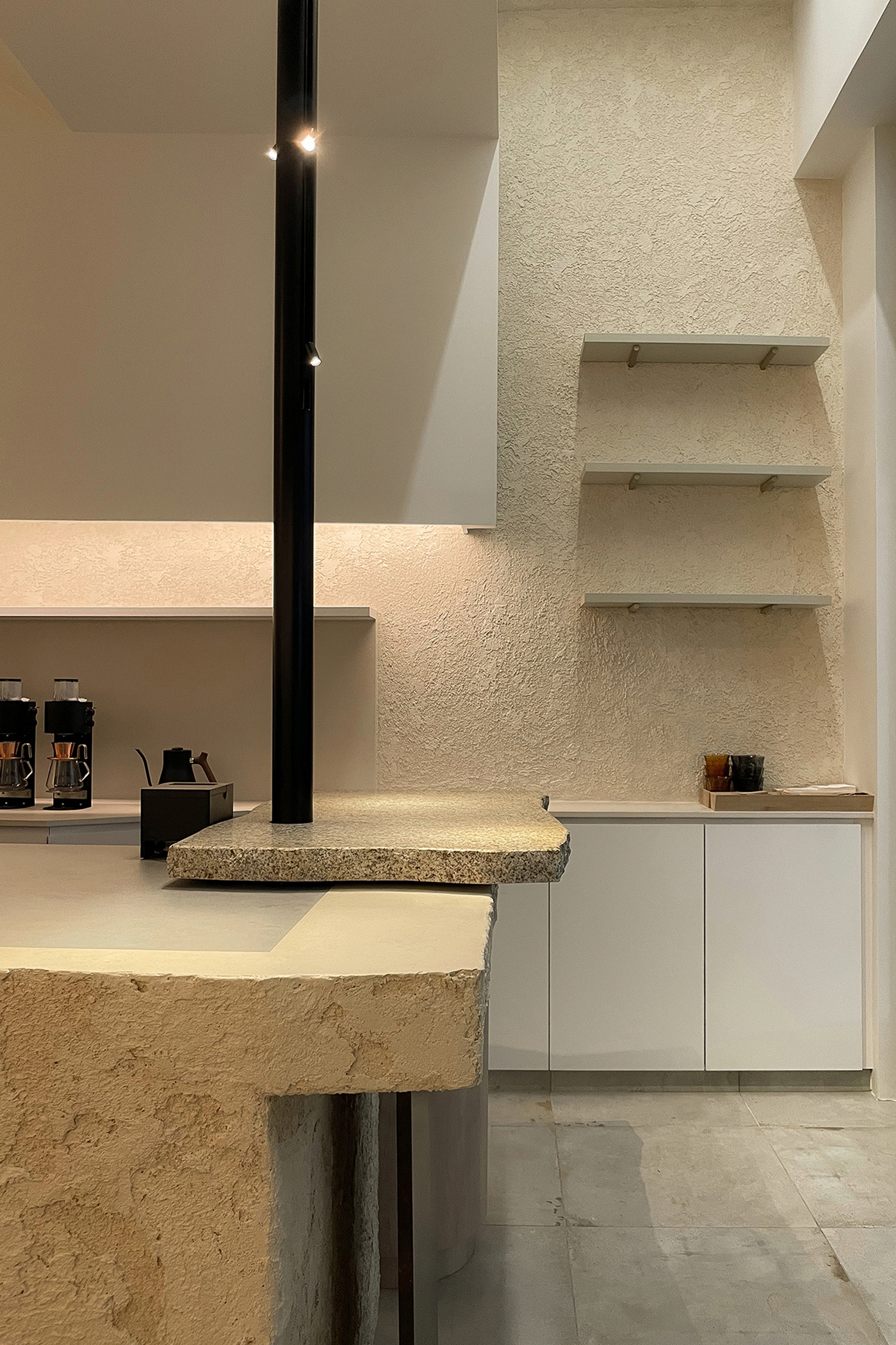 ANAGRAM 咖啡店 · Tristan & Ju-11