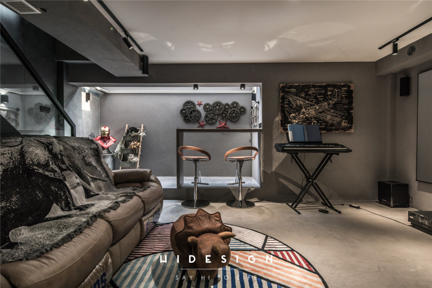 深色工业风重塑阿斯加德,功能分区打造年轻夫妻理想居所-45