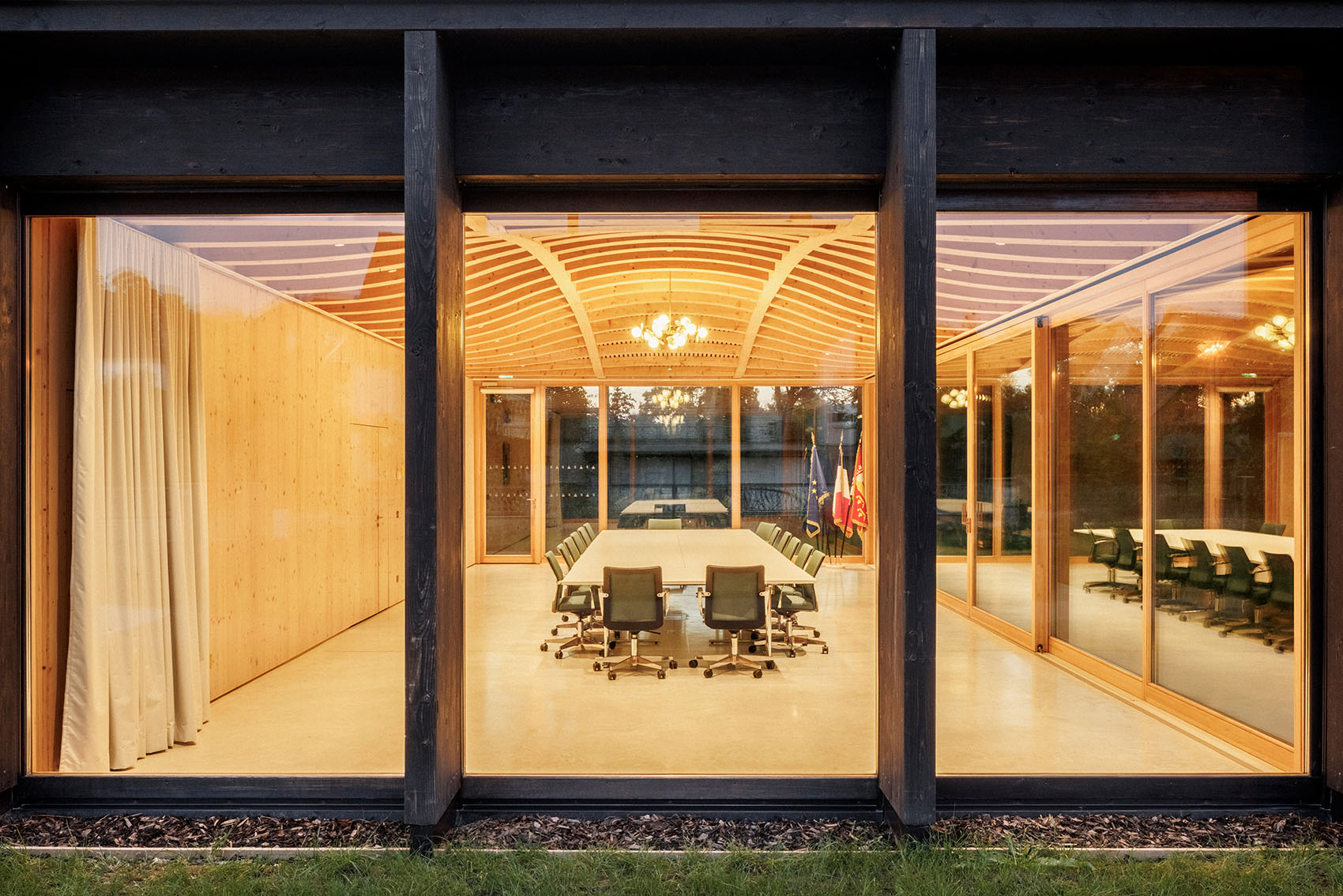 施拉赫贝尔海姆新市政厅丨法国-70