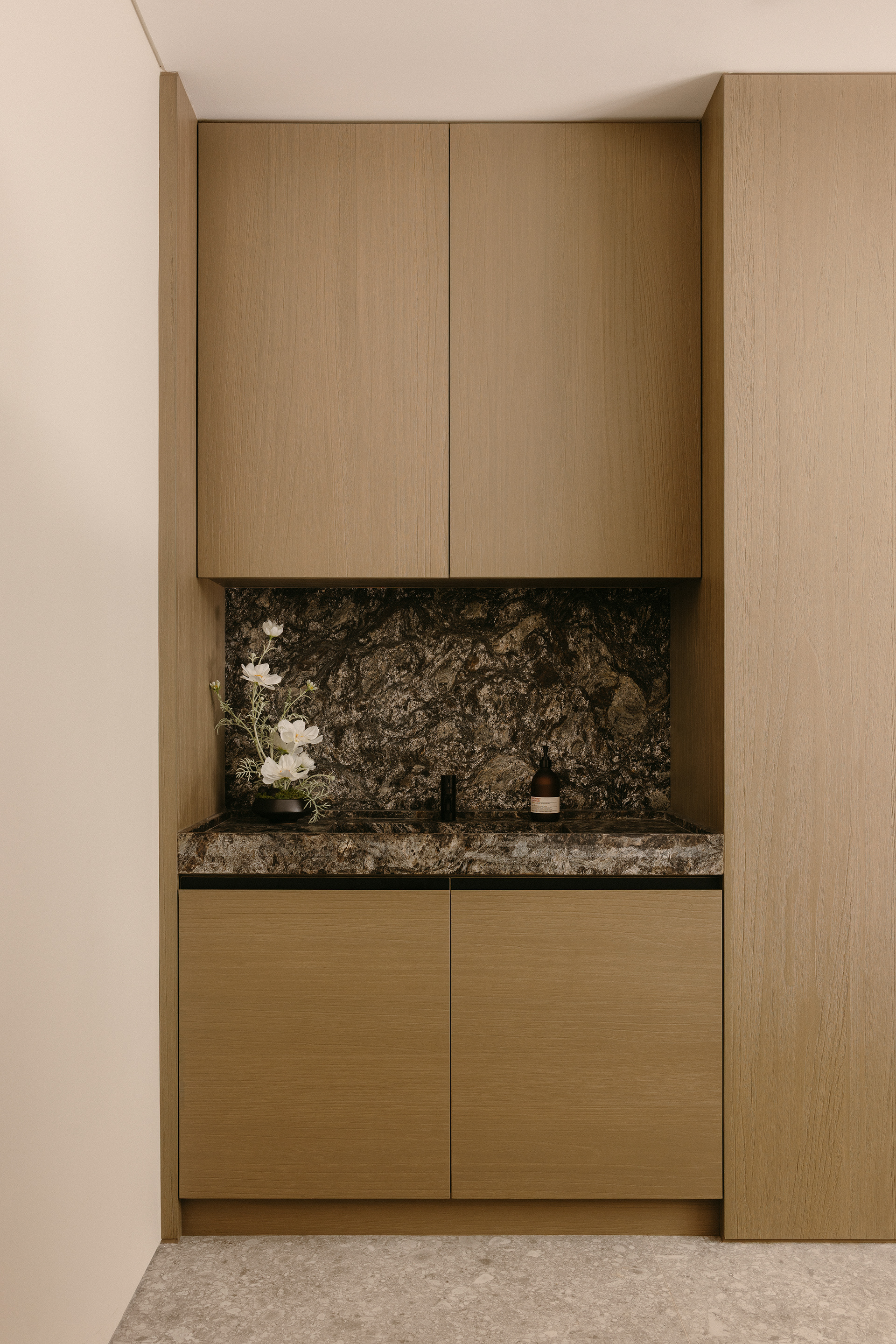 Kingsmead Road的优质B级别墅室内及建筑内饰项目-37