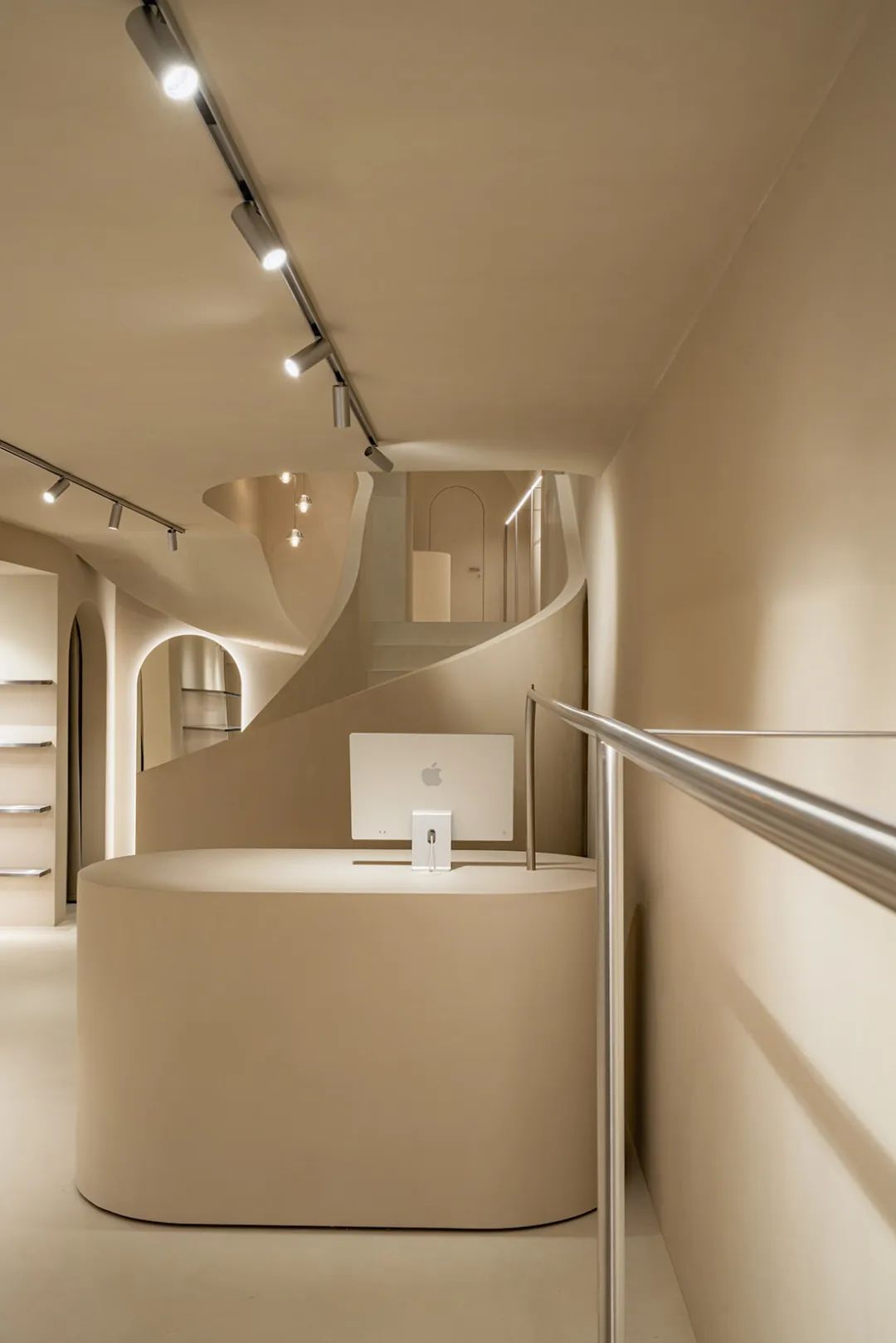 FLAIR 服装品牌店室内设计丨意大利丨ASAGGIO Architecture-3