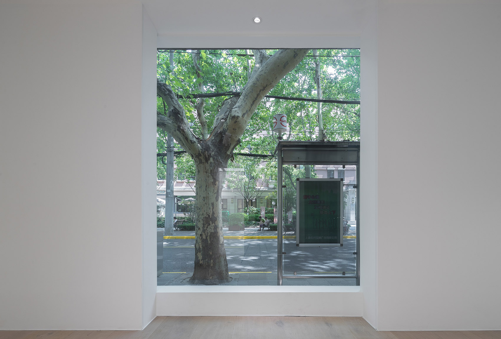 上海FIUFIU画廊 / 万社设计咨询(深圳)有限公司-10