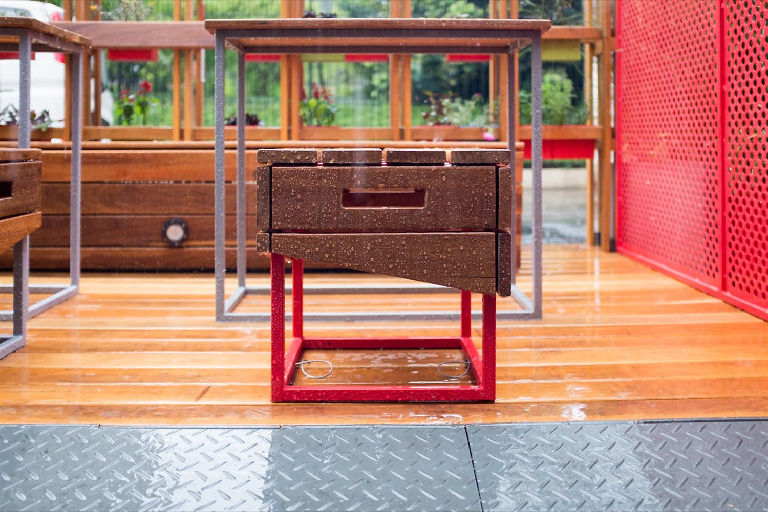 桑坦德街边停车位-4