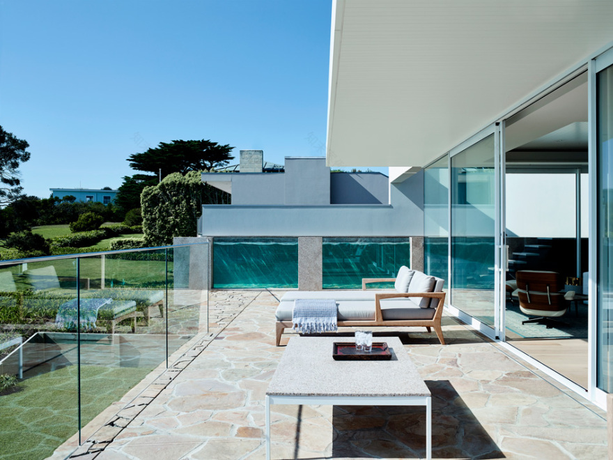 A relaxed approach – Portsea-18