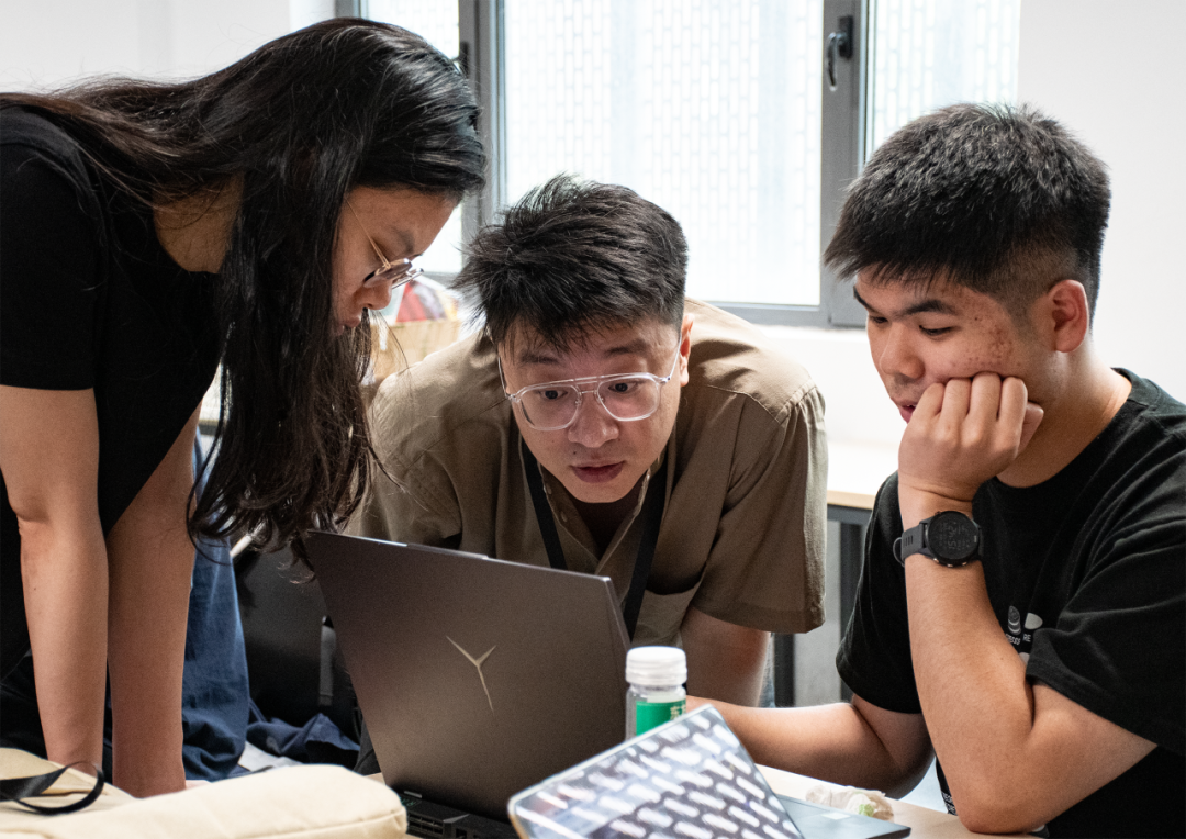 生形融合·幻境物质化——从三维生成式人工智能到机械臂增材建造-270