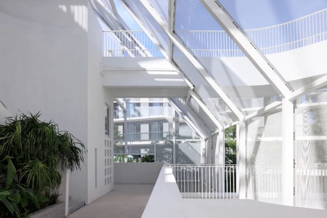 玉山岚峰 正大太阳河咖啡小镇艺术中心丨中国海口丨Wutopia Lab俞挺-11