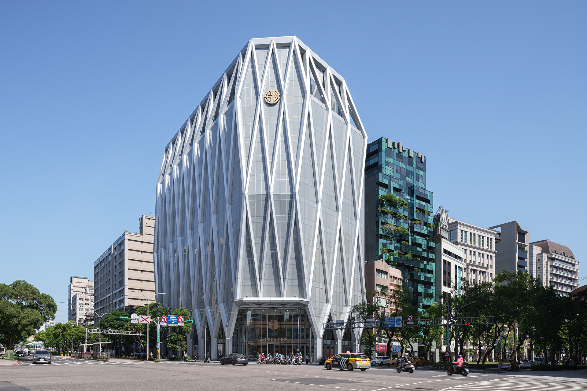 Shanghai Commercial and Savings Bank HQ/ JJP Architects-0