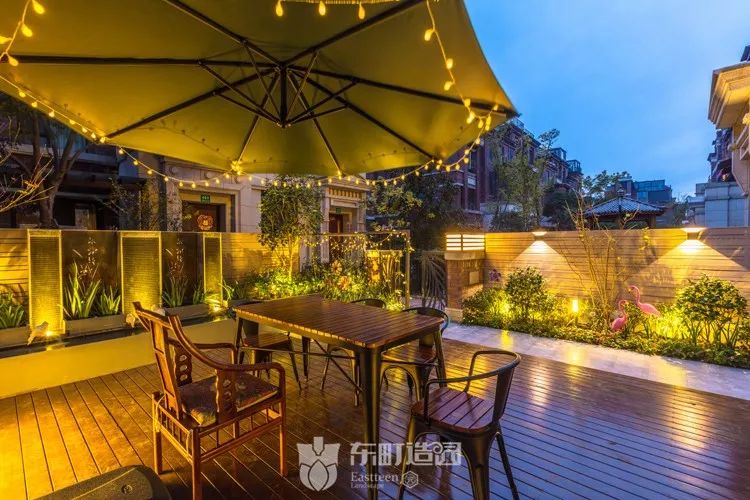 花园景观灯选择与搭配技巧，点亮你的梦想花园-23