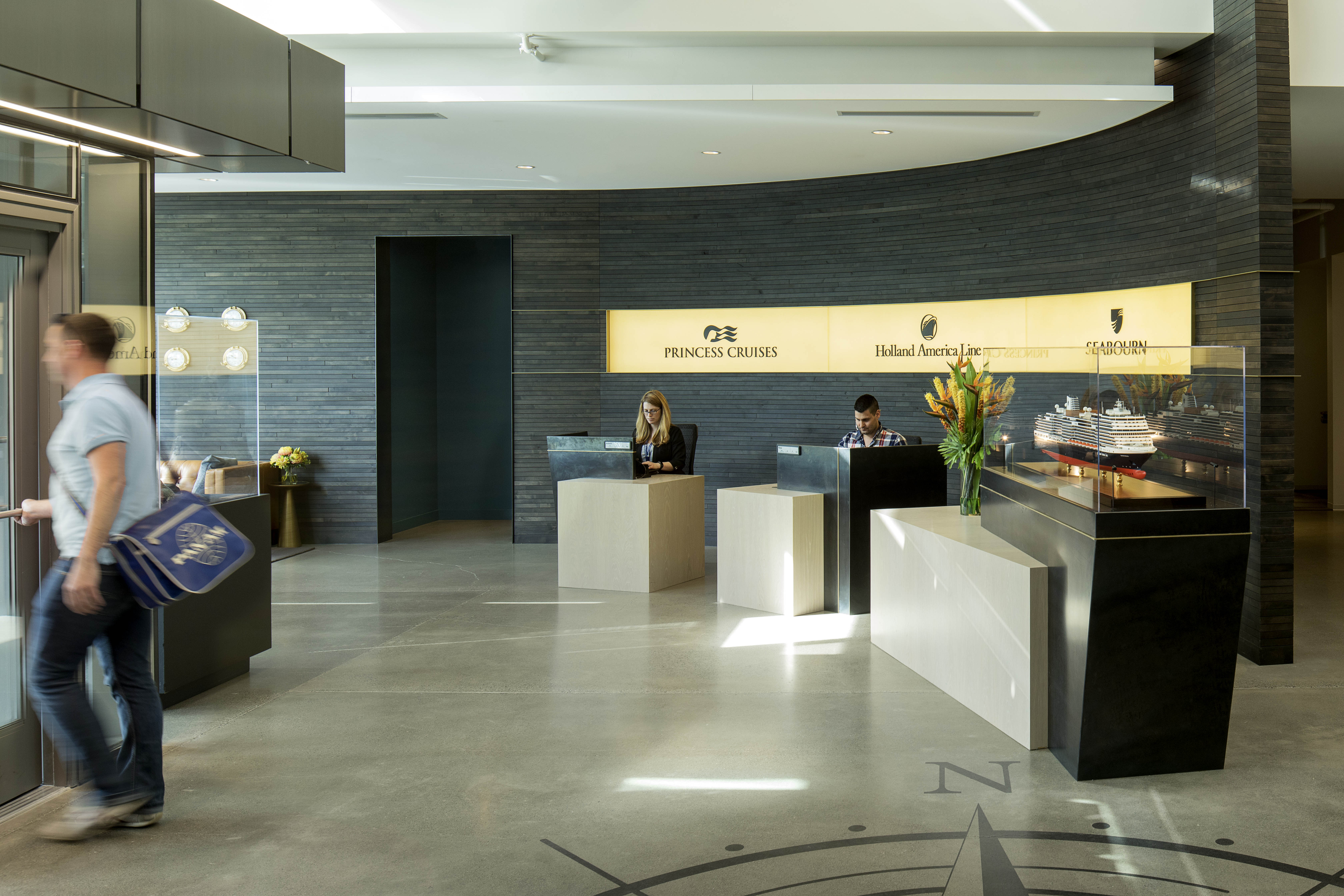 holland america group hq-24