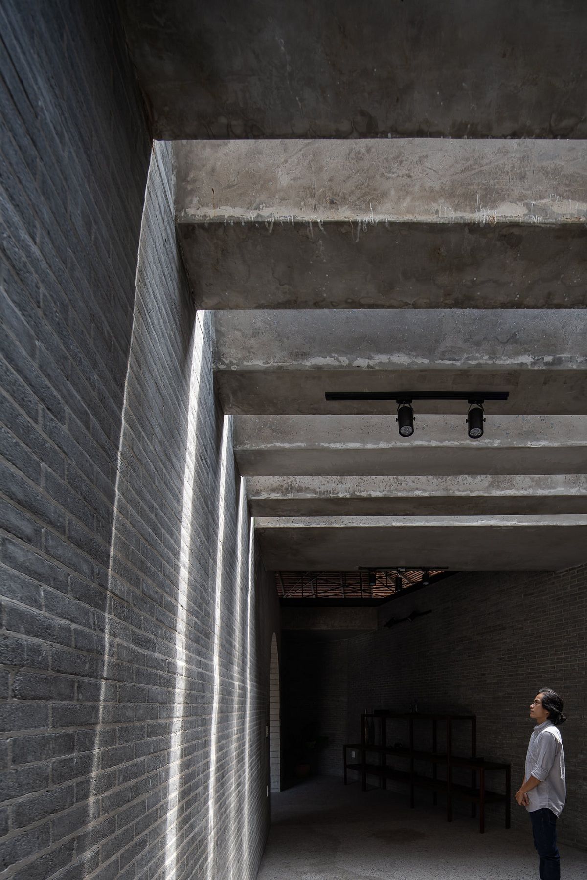 新旧融合的越南传统音乐工作室-47