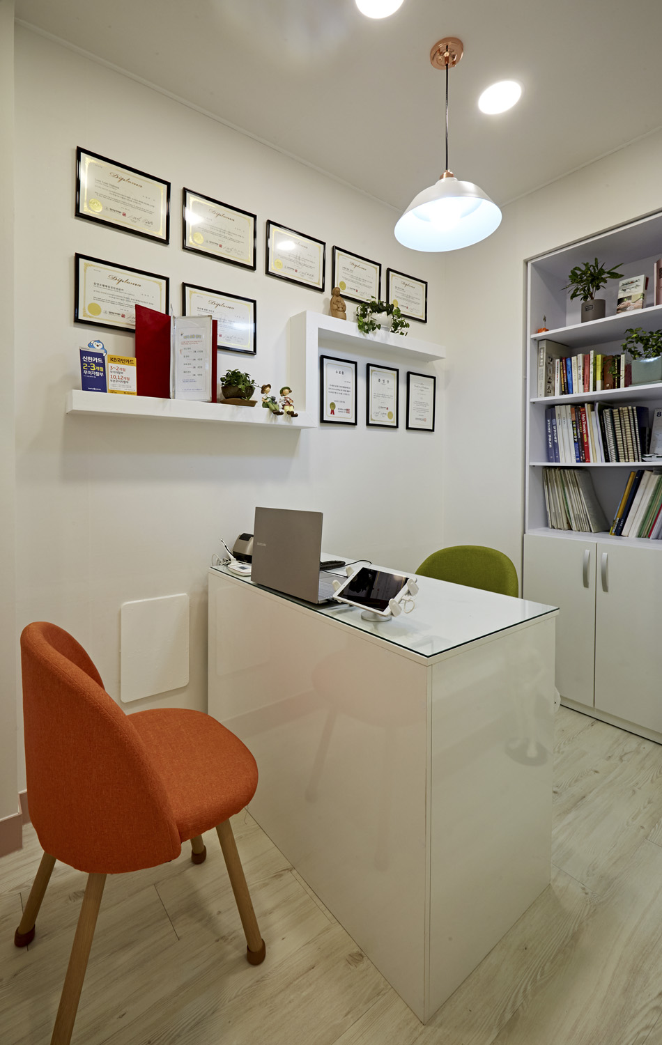 温馨 16 平皮肤护理店 | 自然氛围的温馨空间-13