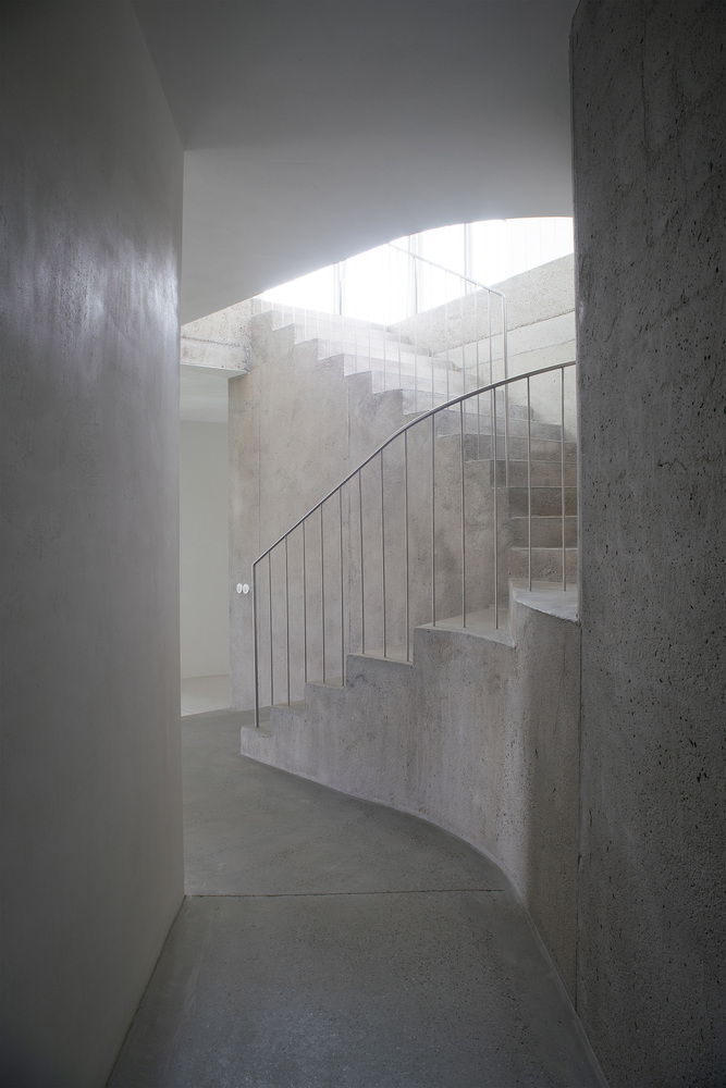 布拉格郊区别墅丨意大利布拉丨Nacházel Architekti-29