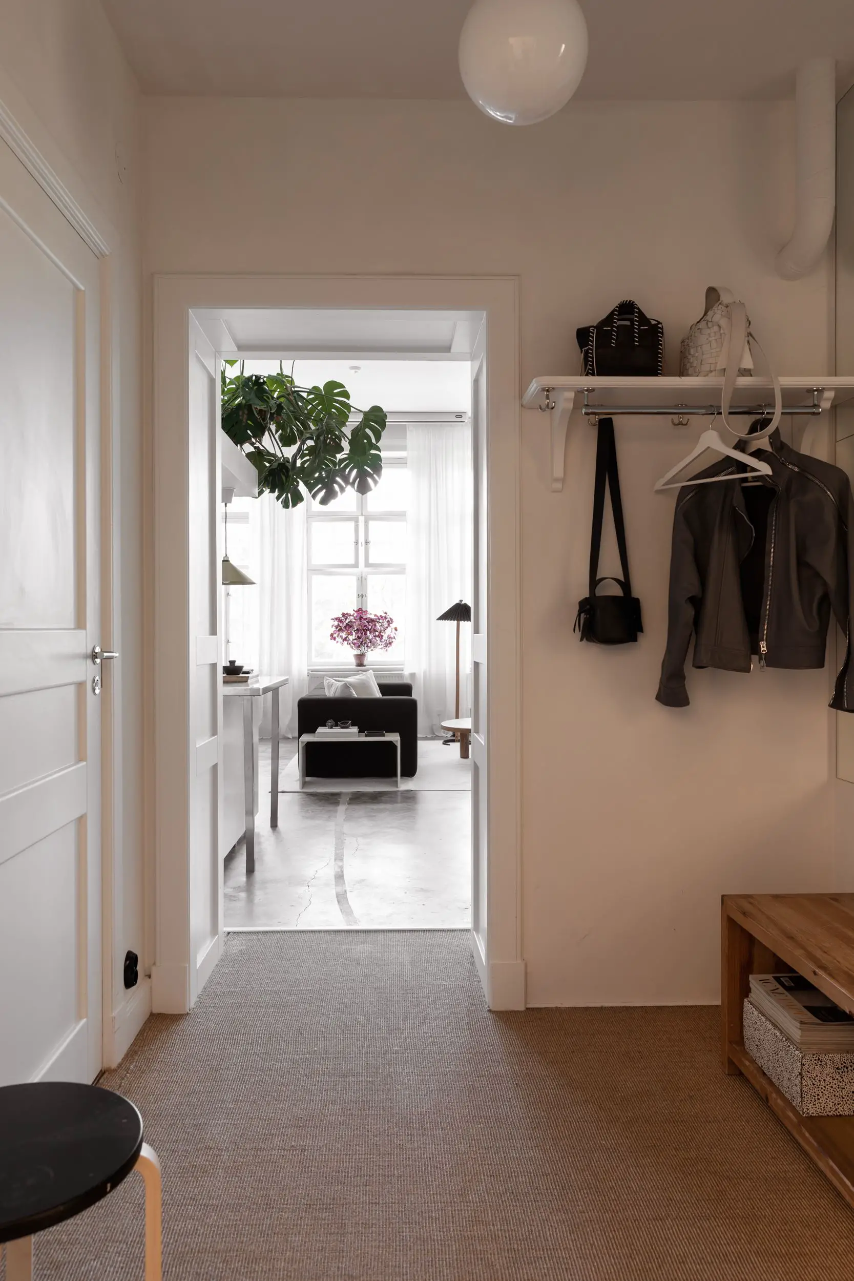 斯德哥尔摩 54m2 巨型工作室,现代与历史的完美融合-13