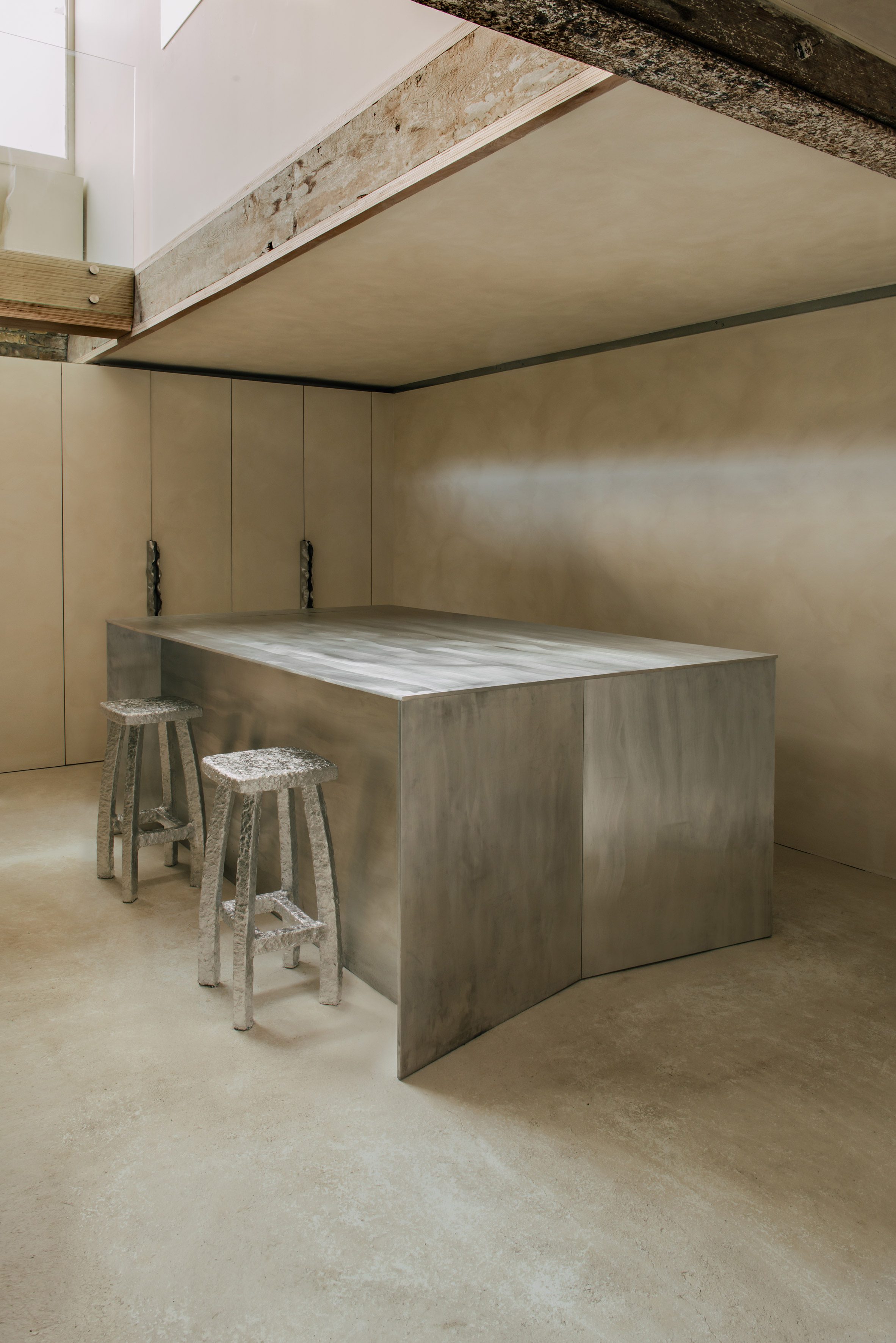 当代首饰品牌Completedworks伦敦实体店空间设计丨马里丨荷莉·鲍登（Hollie Bowden）-11