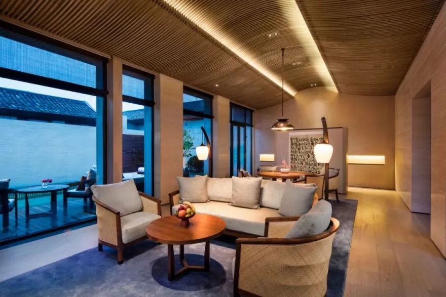 【上海丨朱家角安麓】¥1999/套--安缦姊妹品牌!东方美学邂逅奢华隐逸!躺进120㎡阳庭阁别墅私宅,故宫同款地砖!-120