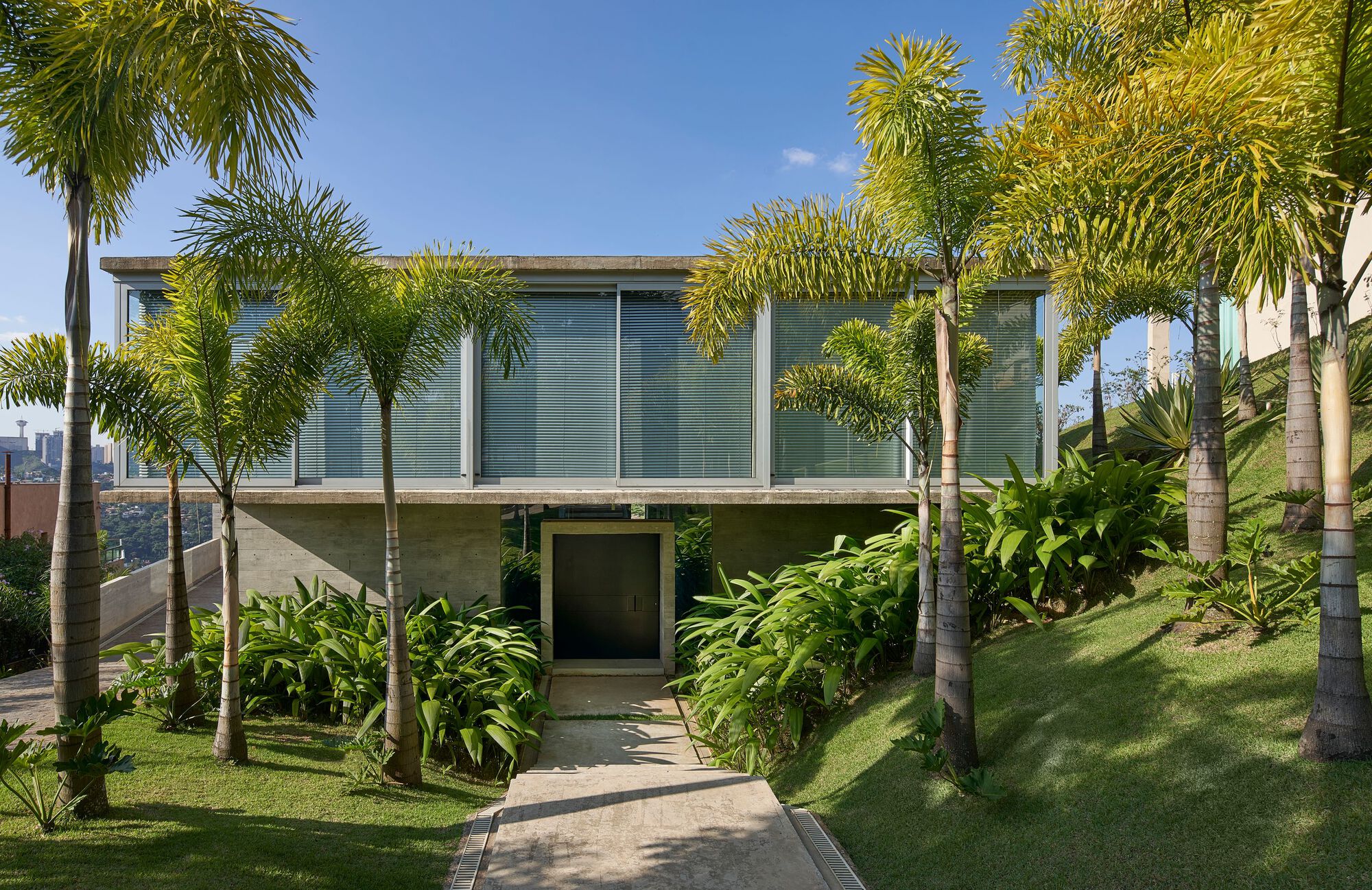 混凝土房屋丨巴西丨Ângela Roldão Arquitetura-37