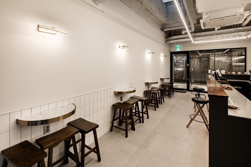 11 平简约咖啡厅，展现小空间大魅力-5