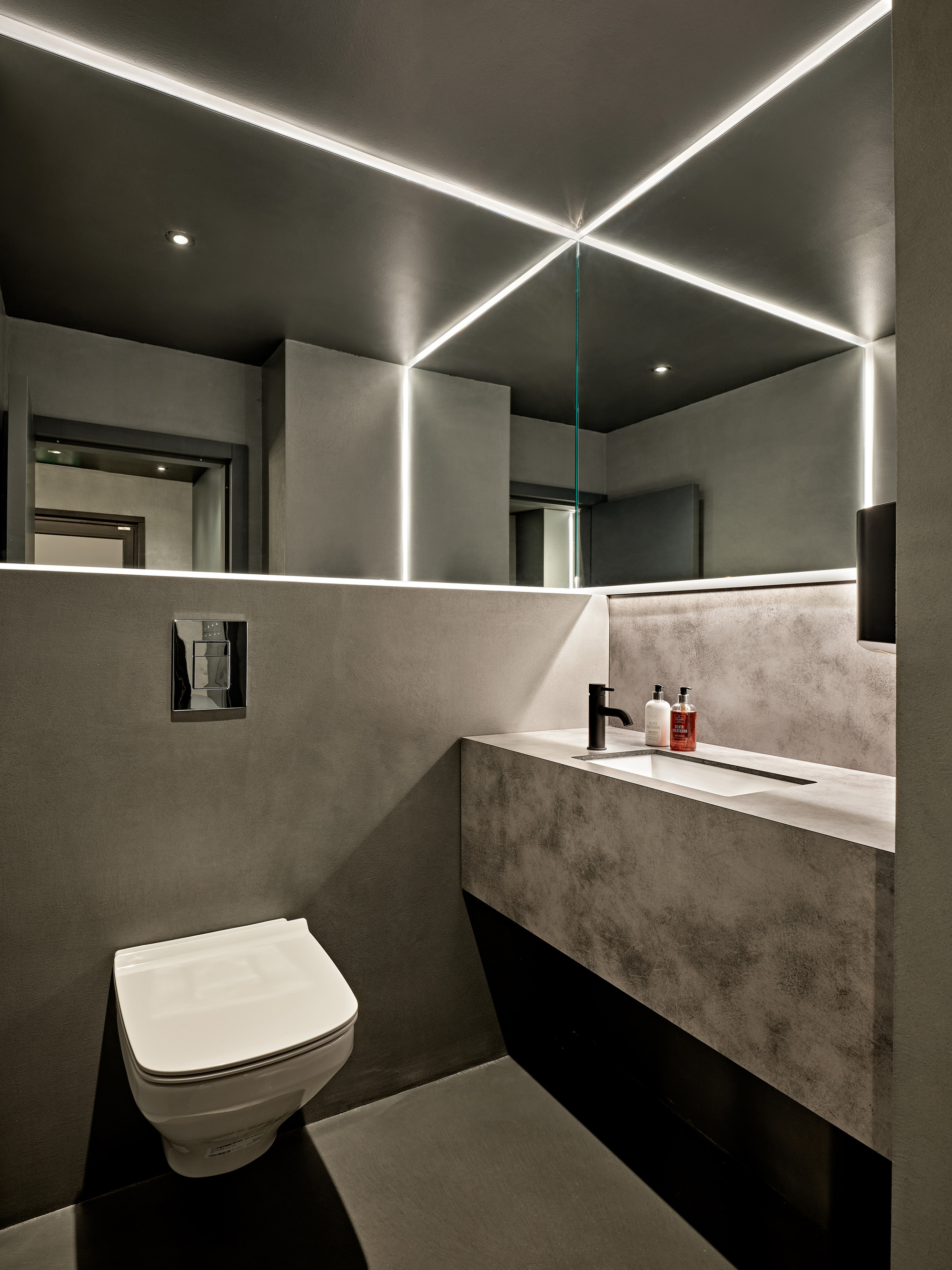 竞技发展俱乐部，弗吉尼亚工作室丨英国伦敦-28