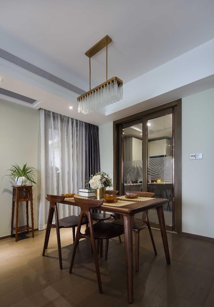 胡桃木的温馨之家-17