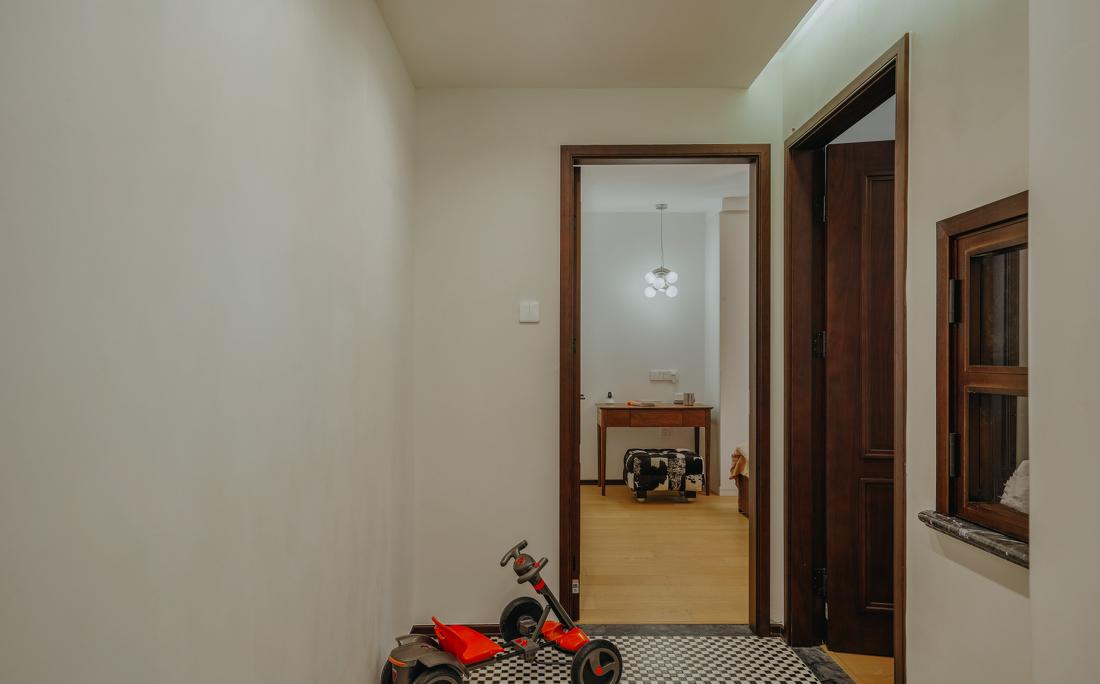 复古风一家三口的温馨之家-26