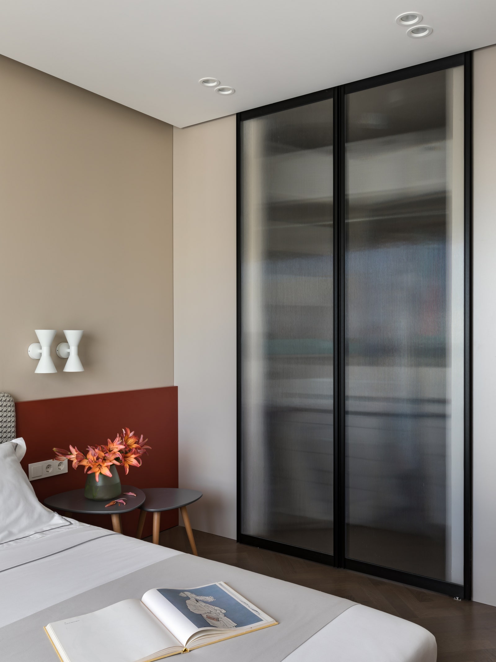 明快蓝色调,打造温馨宜居的现代公寓-34