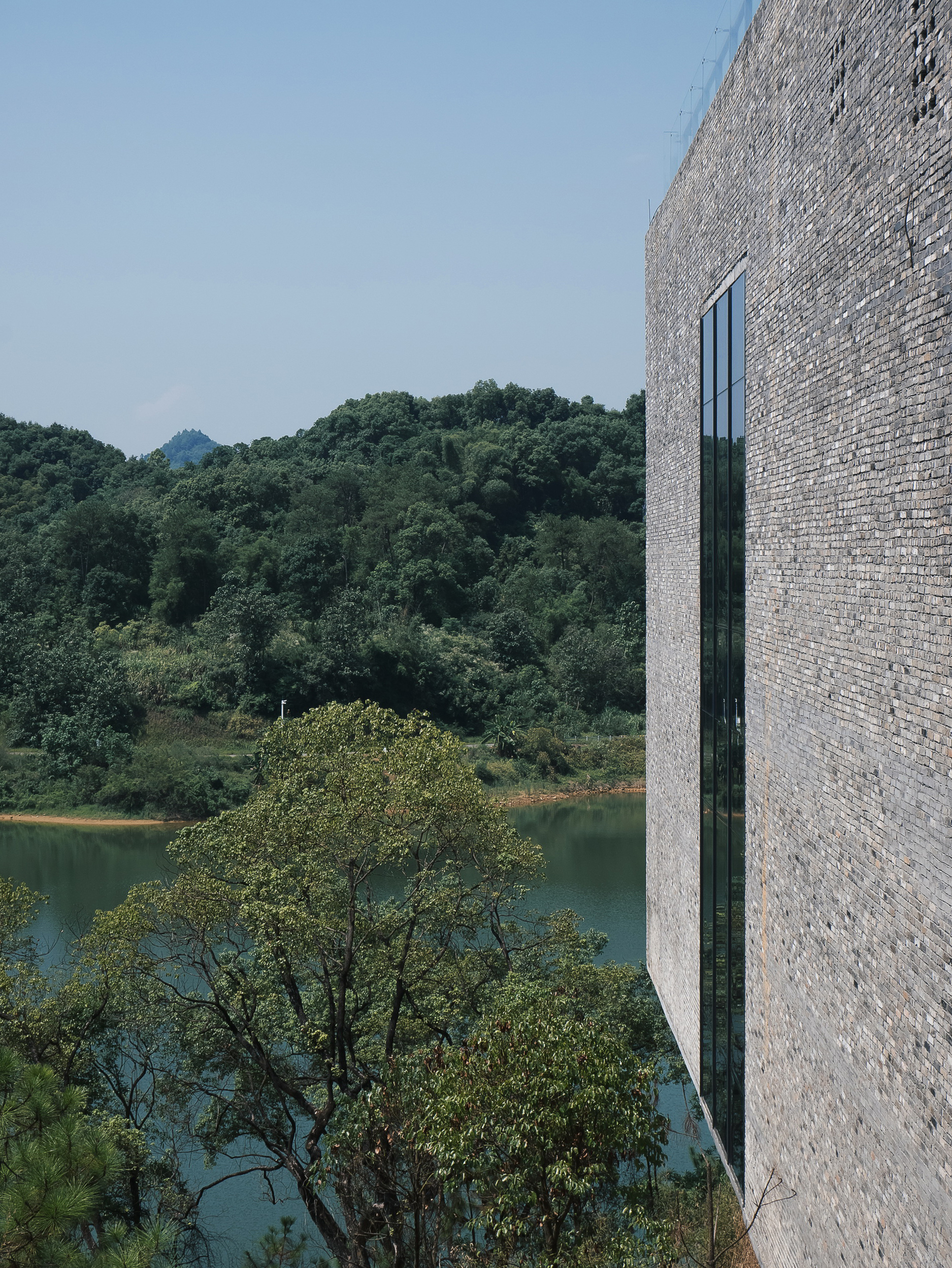 广东韶关河畔学院与碑铭博物馆设计-27