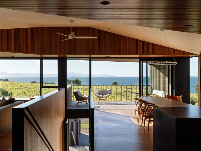山海之间住宅设计丨新西兰丨Lloyd Hartley Architects-21