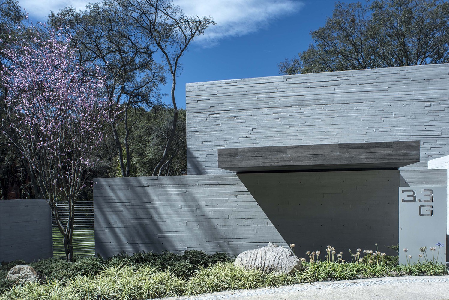 Concrete House Designed by the Mexican Firm Grupo MM, Mexico-4